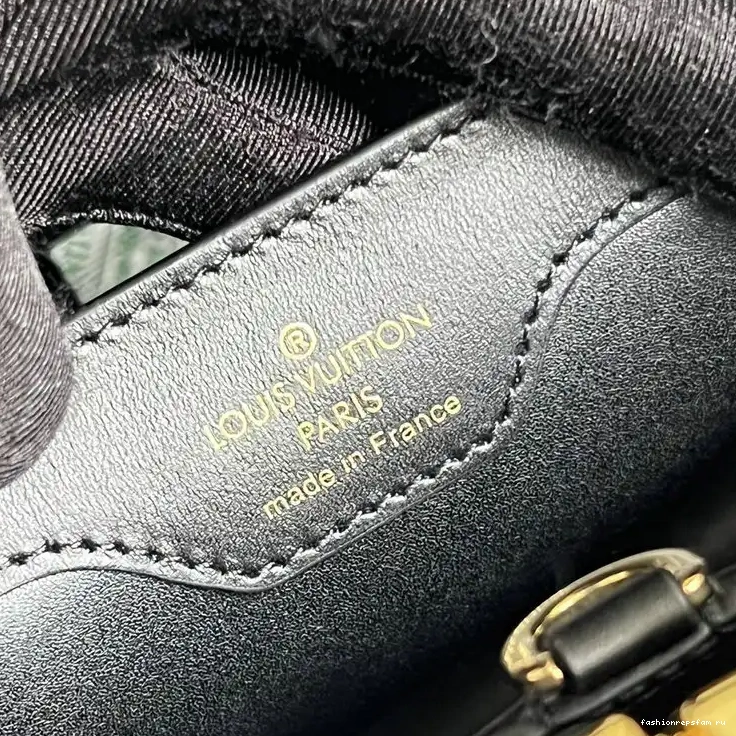 Fashionrepsfam ru Bag 2204YA0094 LV 0701